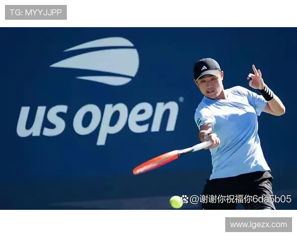 白卓璇遭横扫安慰吴易昺冲次周