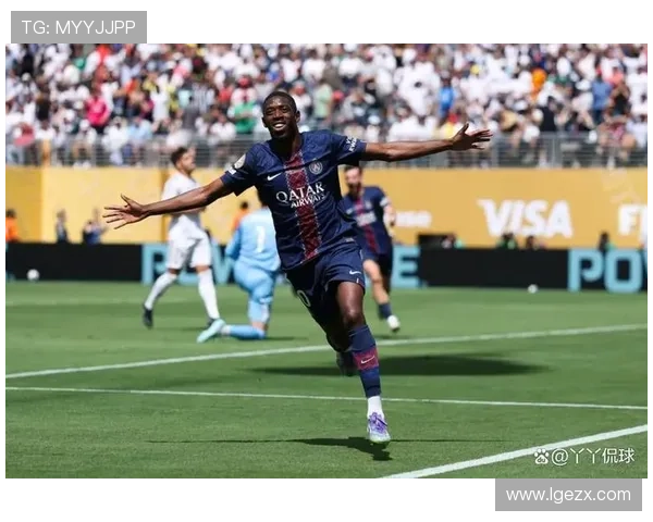 [法甲]巴黎圣日耳曼客场击败里昂.